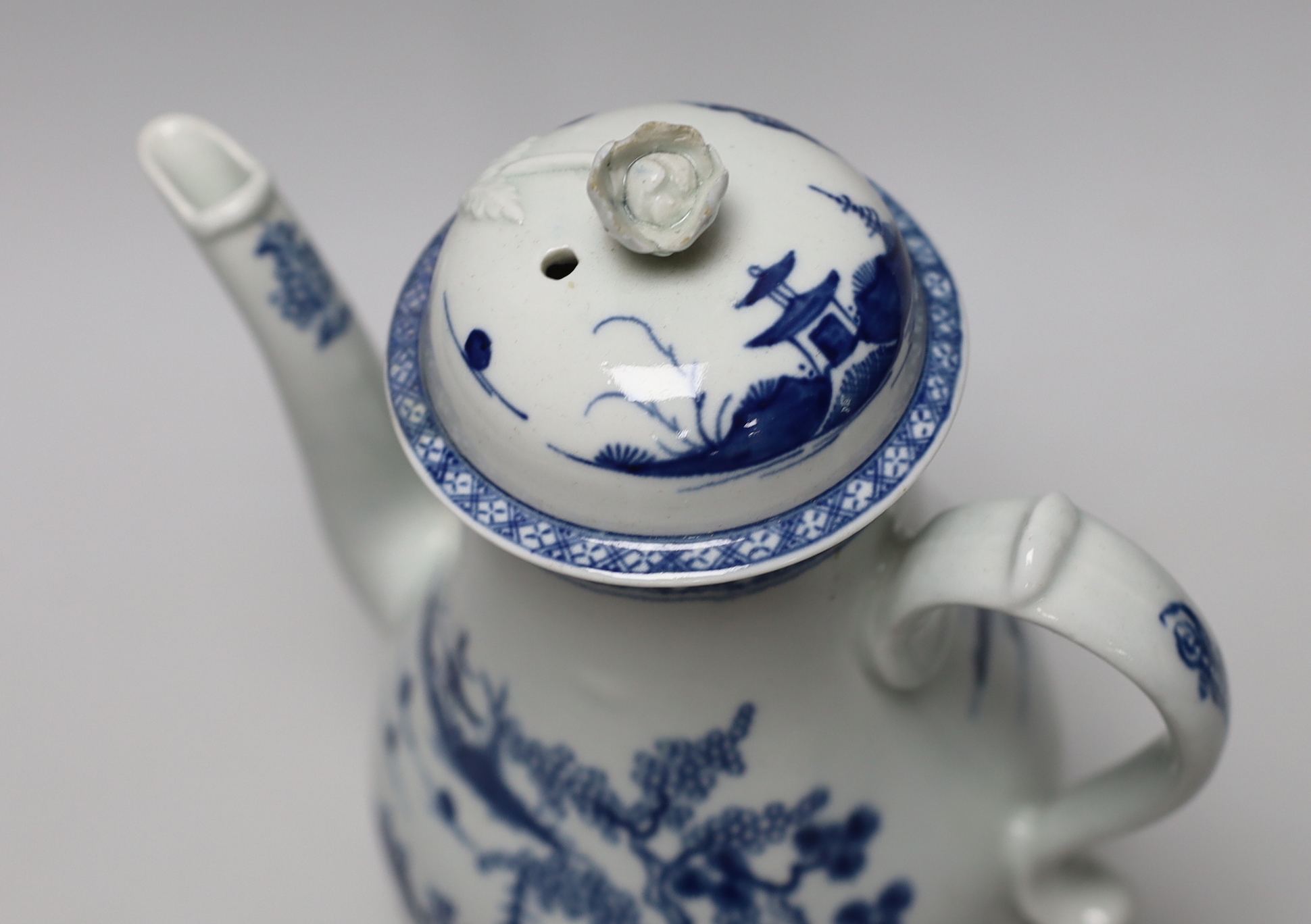 A Worcester Cannonball pattern coffee pot, c.1780